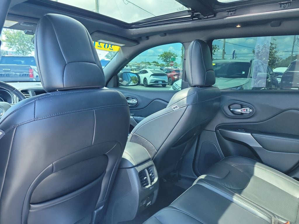 2021 Jeep Cherokee Latitude Lux