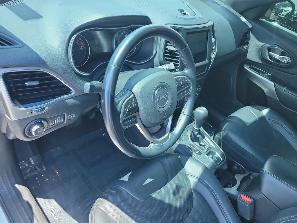 2021 Jeep Cherokee Latitude Lux