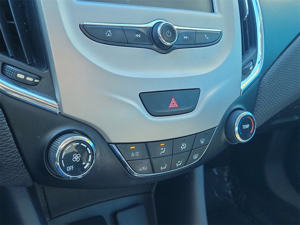 2018 Chevrolet Cruze LS