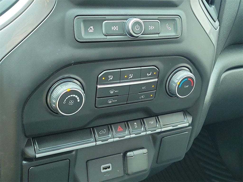 2020 Chevrolet Silverado 1500 Custom