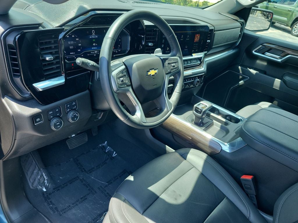 2024 Chevrolet Silverado 1500 LT