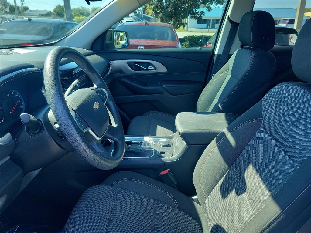 2021 Chevrolet Traverse LS