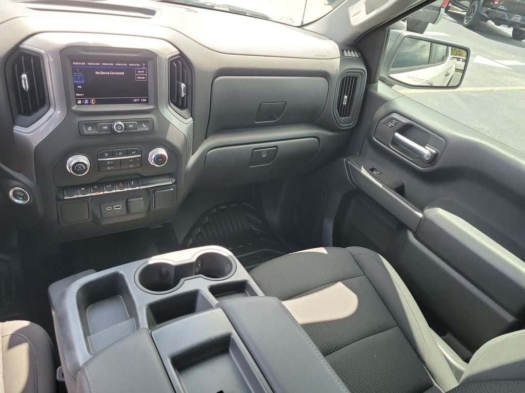 2023 GMC Sierra Pro