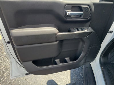 2023 GMC Sierra Pro