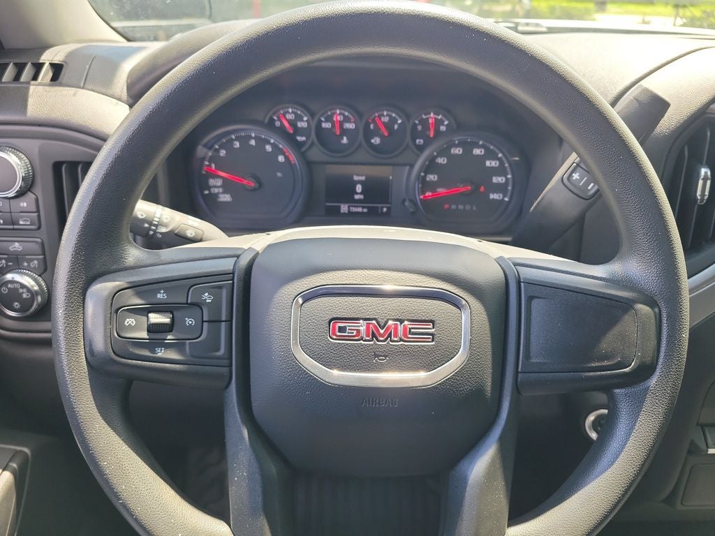 2023 GMC Sierra Pro
