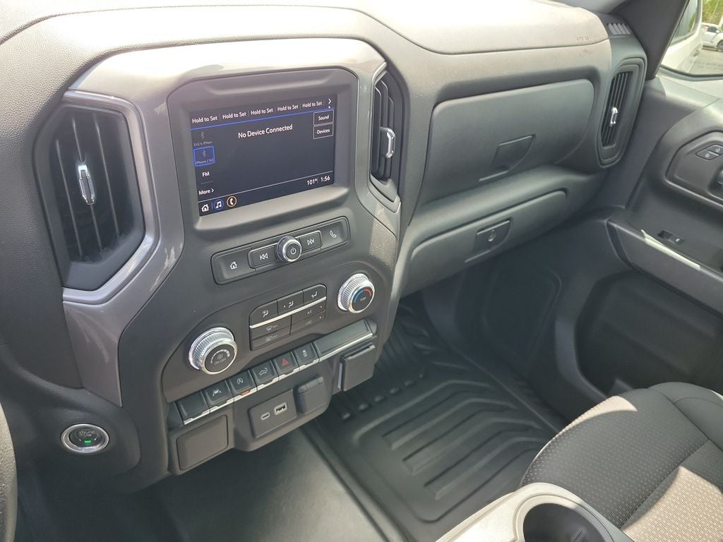 2023 GMC Sierra Pro