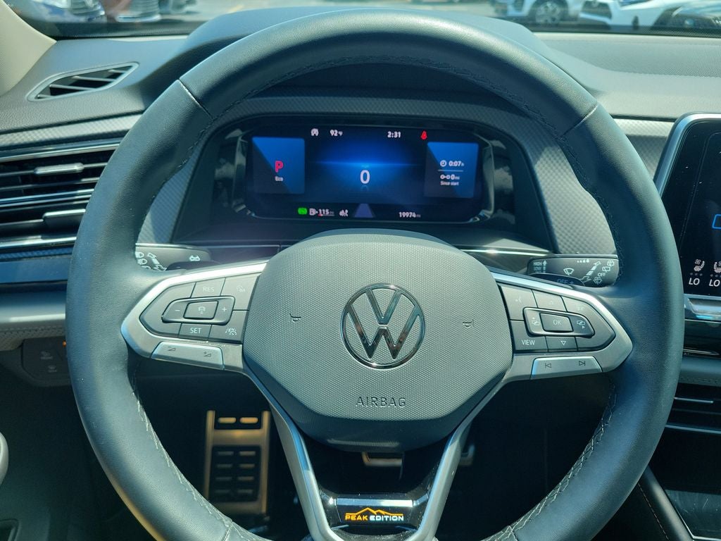 2025 Volkswagen Atlas 2.0T Peak Edition