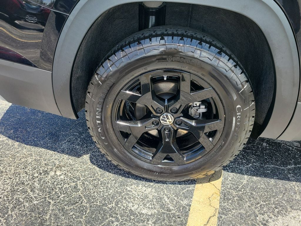 2025 Volkswagen Atlas 2.0T Peak Edition
