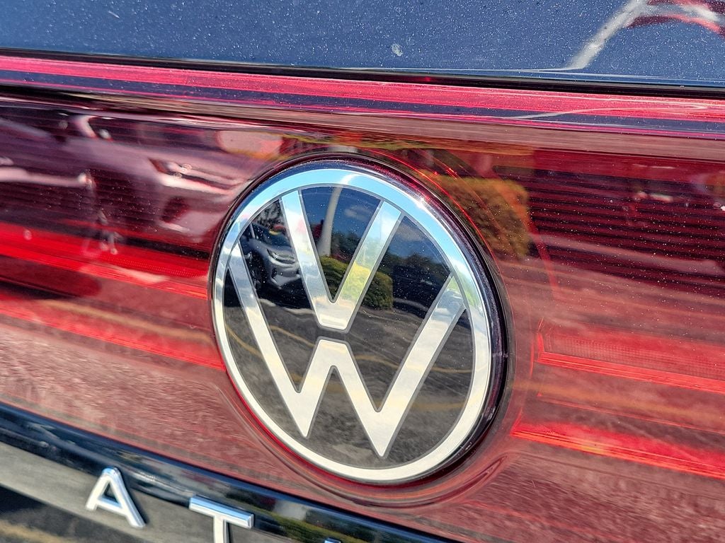 2025 Volkswagen Atlas 2.0T Peak Edition