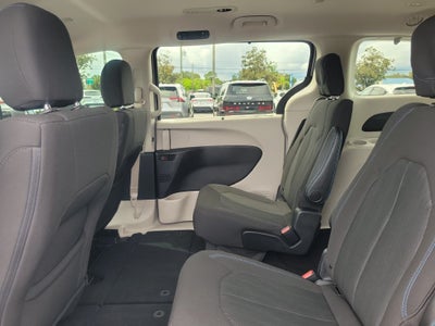 2021 Chrysler Pacifica Touring