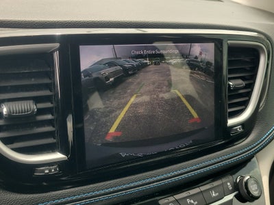 2021 Chrysler Pacifica Touring