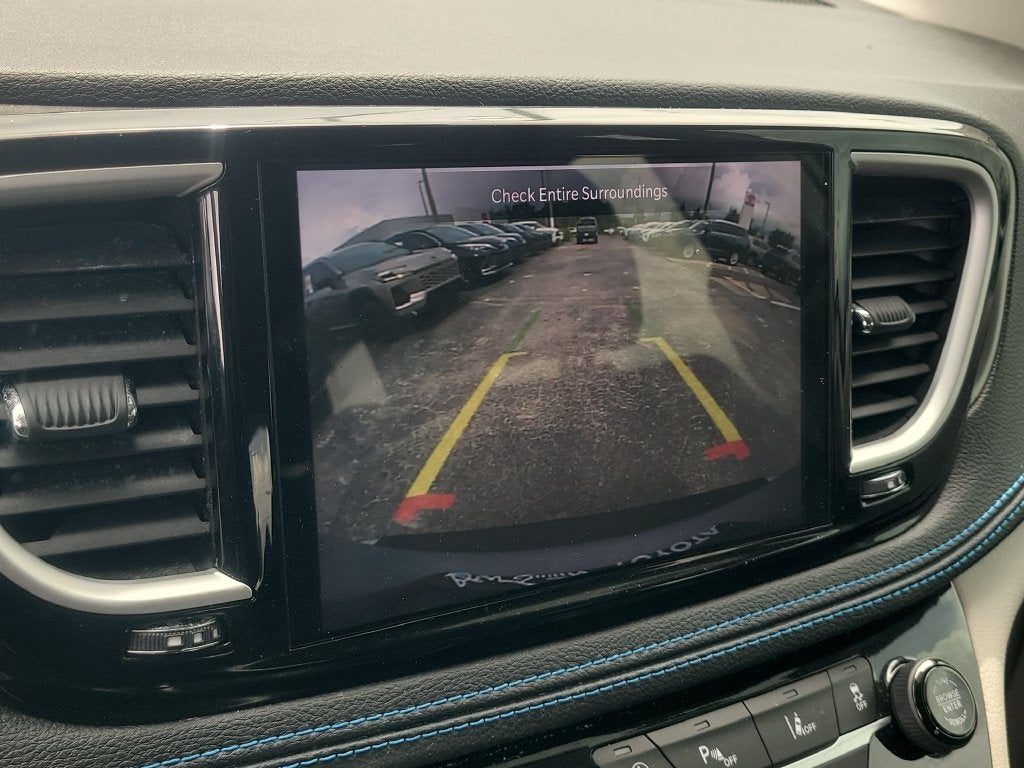 2021 Chrysler Pacifica Touring