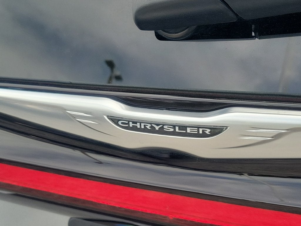 2021 Chrysler Pacifica Touring