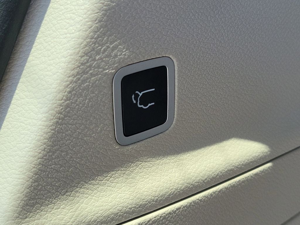 2021 Chrysler Pacifica Hybrid Limited