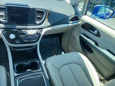2021 Chrysler Pacifica Hybrid Limited