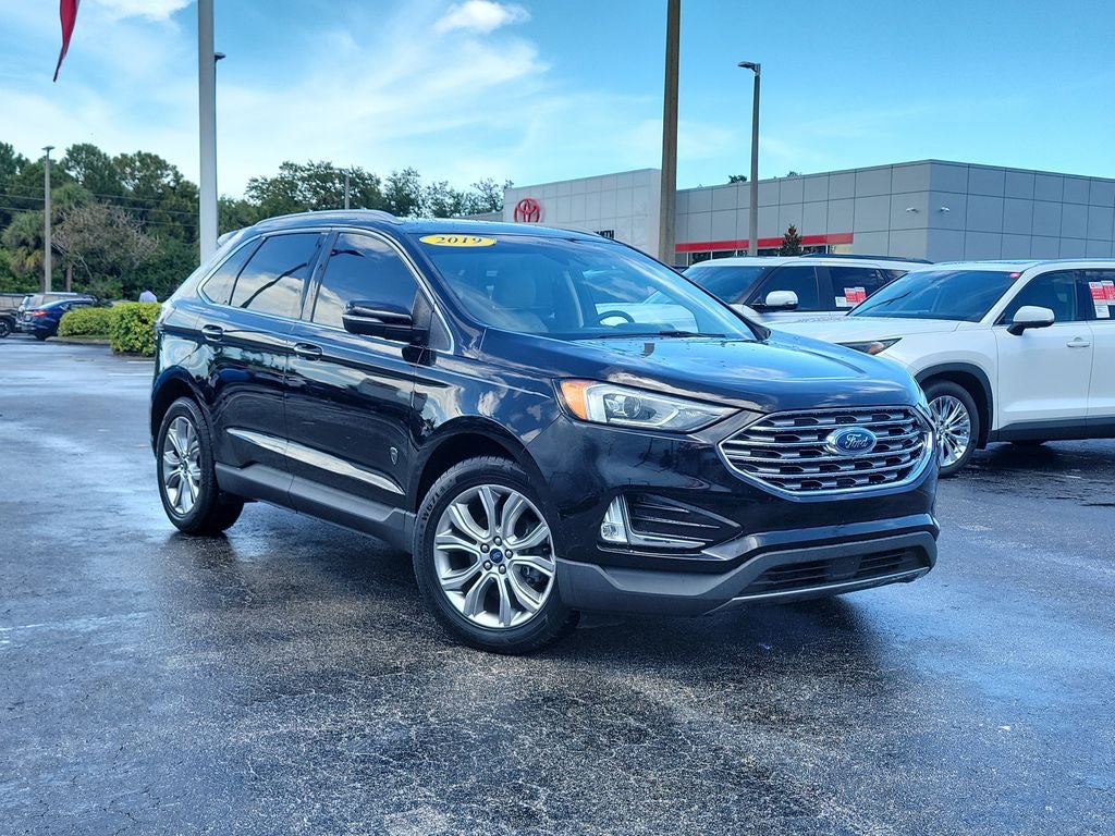 2019 Ford Edge Titanium