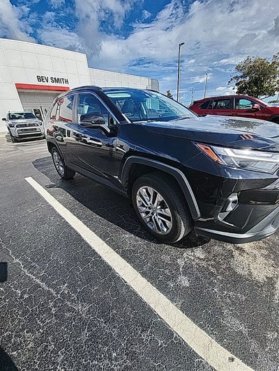 2023 Toyota RAV4 XLE Premium