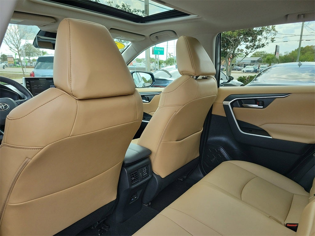 2022 Toyota RAV4 XLE Premium