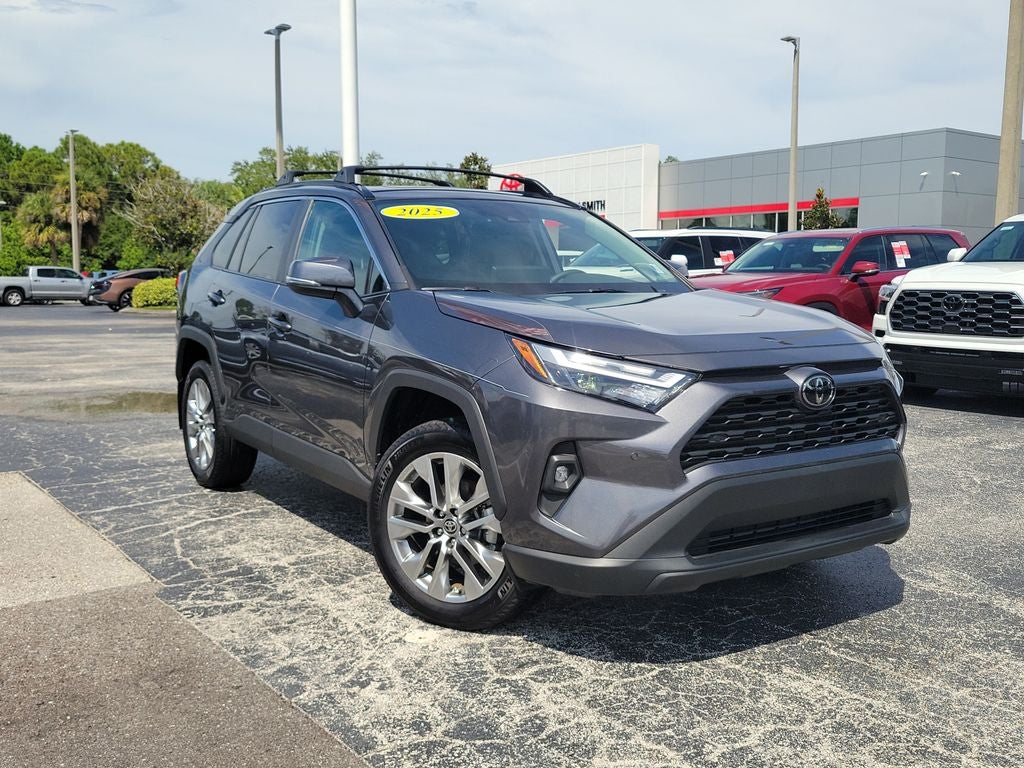 2025 Toyota RAV4 XLE Premium