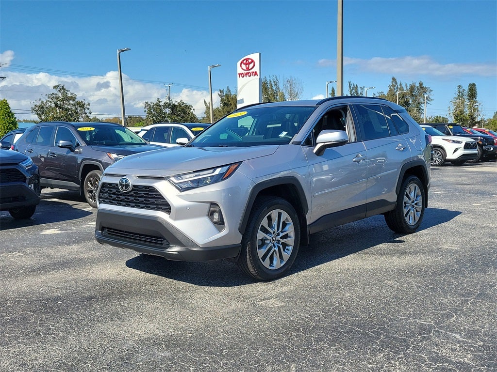 2023 Toyota RAV4 XLE Premium