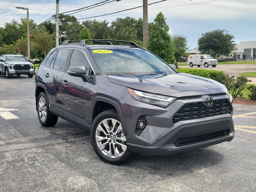 2025 Toyota RAV4 XLE Premium