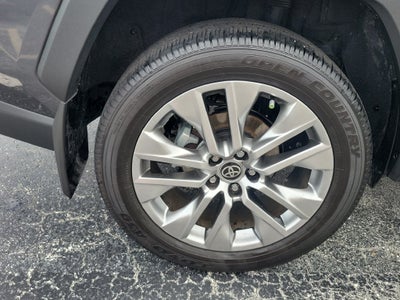 2025 Toyota RAV4 XLE Premium