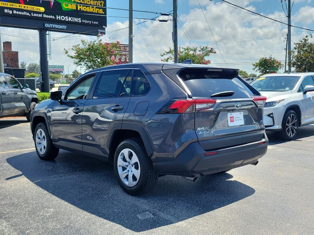 2024 Toyota RAV4 LE
