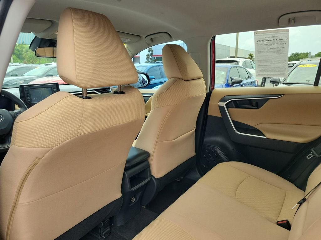 2019 Toyota RAV4 LE
