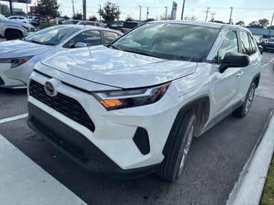 2025 Toyota RAV4 LE