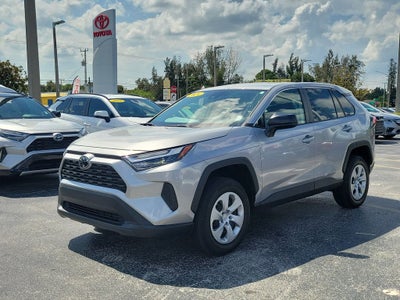 2024 Toyota RAV4 LE