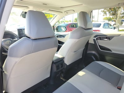 2022 Toyota RAV4 Limited