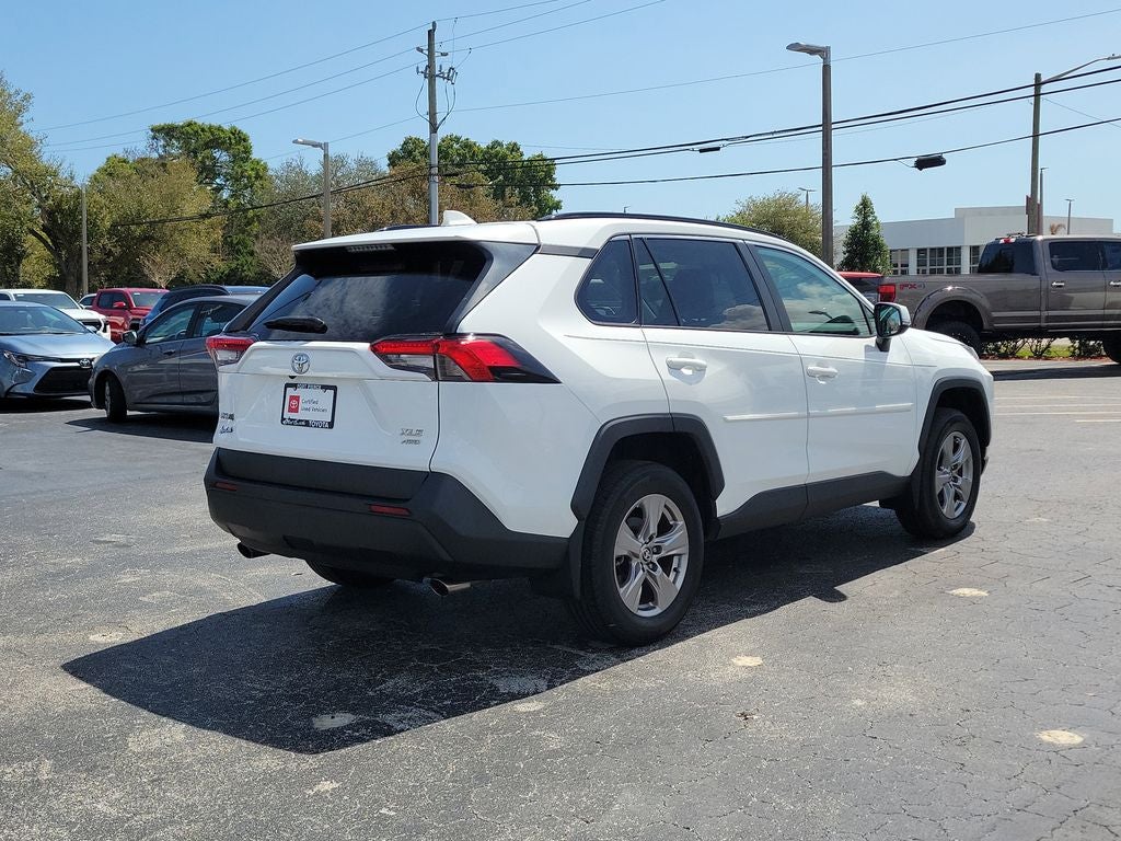 2022 Toyota RAV4 XLE