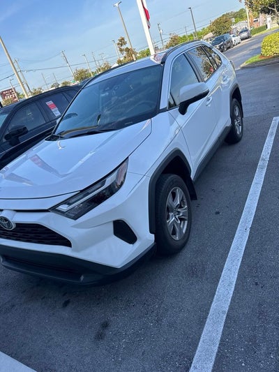 2024 Toyota RAV4 XLE