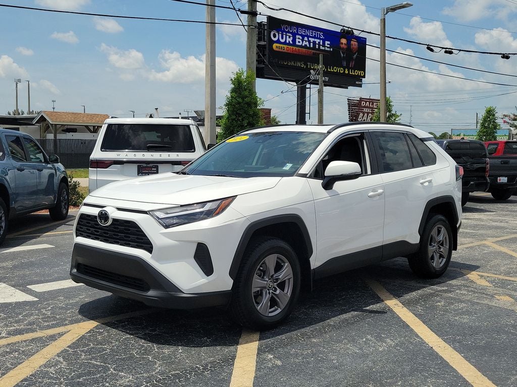 2024 Toyota RAV4 XLE