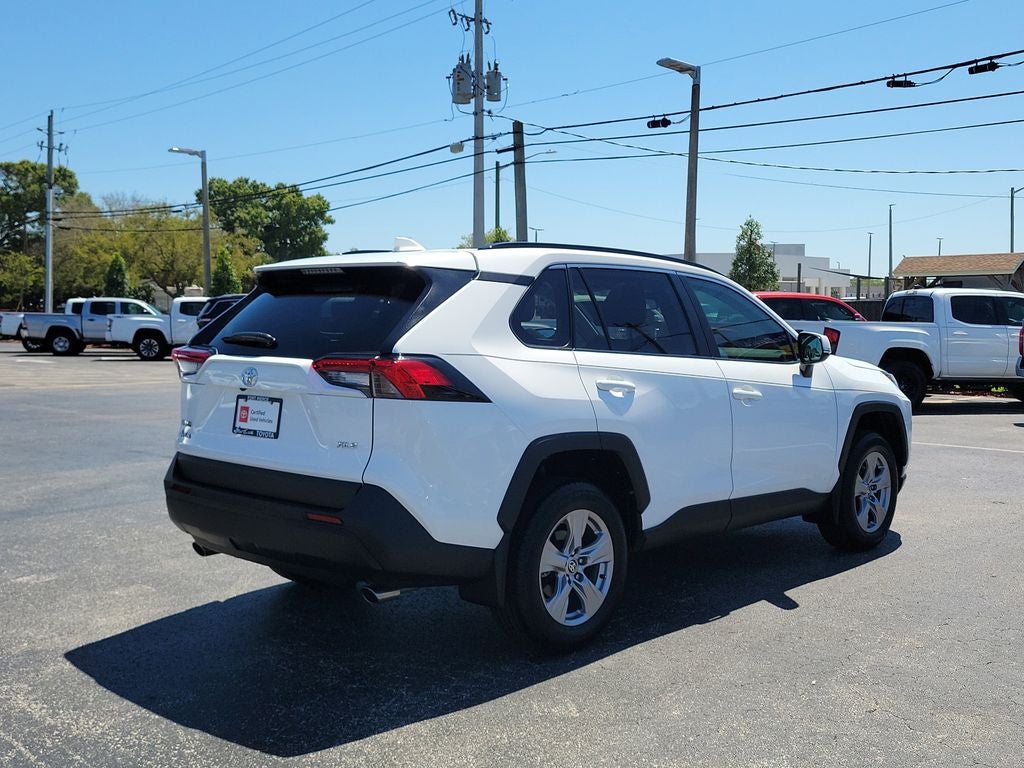 2025 Toyota RAV4 XLE