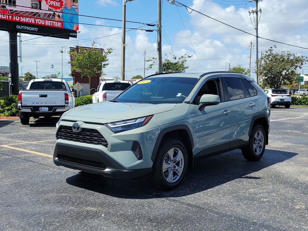 2023 Toyota RAV4 XLE