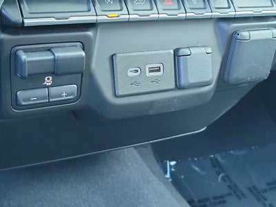 2021 Chevrolet Silverado Custom