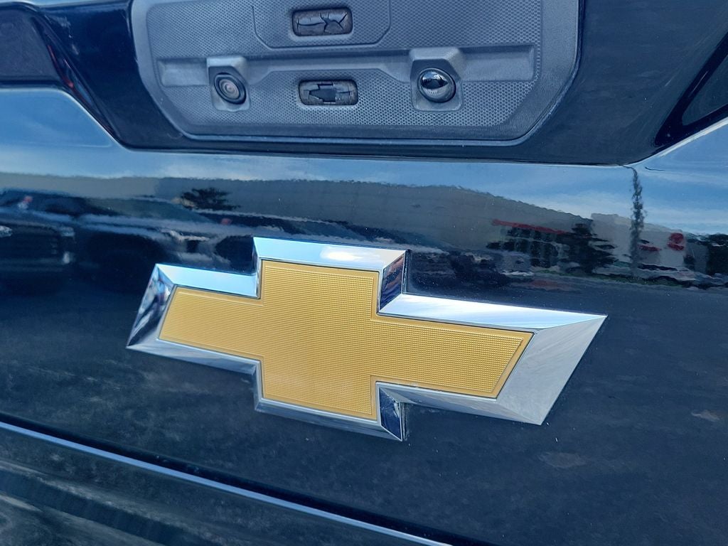 2021 Chevrolet Silverado Custom