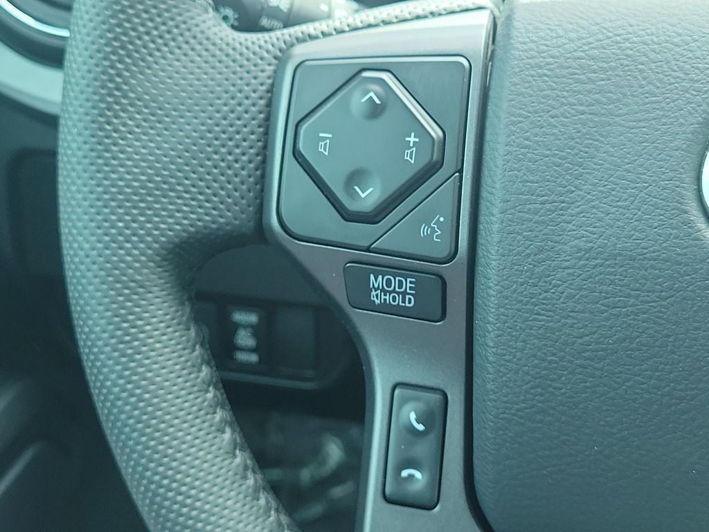 2022 Toyota Tacoma TRD Sport V6