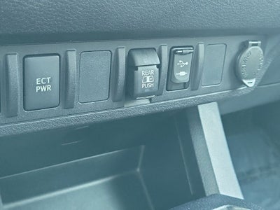 2019 Toyota Tacoma SR V6