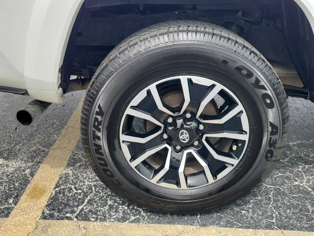 2023 Toyota Tacoma TRD Sport V6