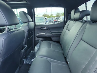 2022 Toyota Tacoma Limited V6