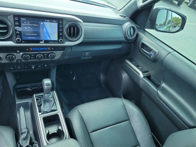 2022 Toyota Tacoma Limited V6