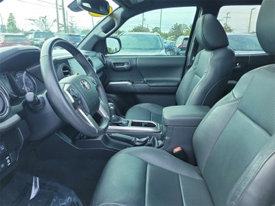 2022 Toyota Tacoma Limited V6