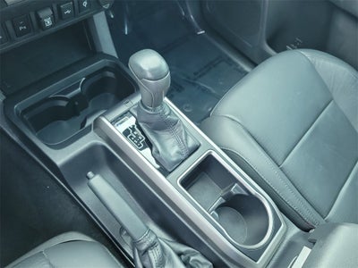 2022 Toyota Tacoma Limited V6