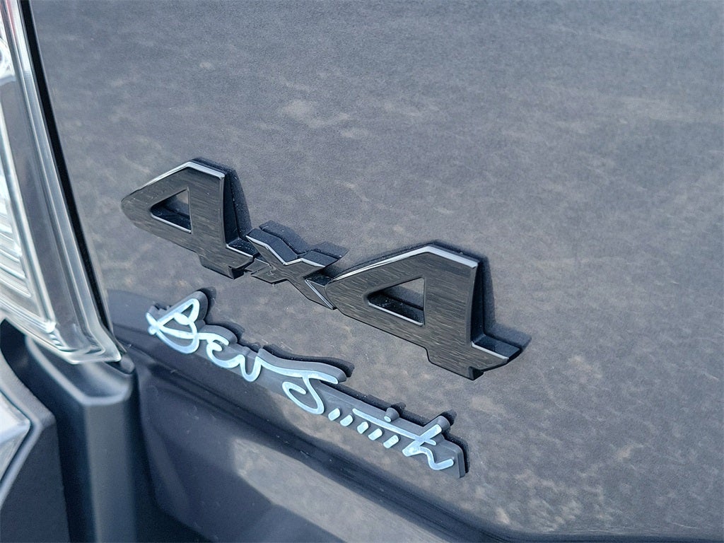 2022 Toyota Tacoma Limited V6