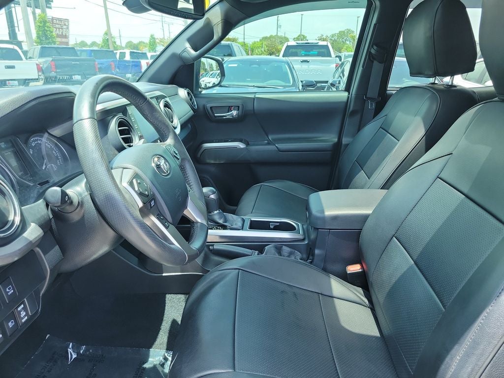 2023 Toyota Tacoma Limited V6