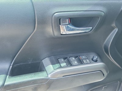 2023 Toyota Tacoma Limited V6