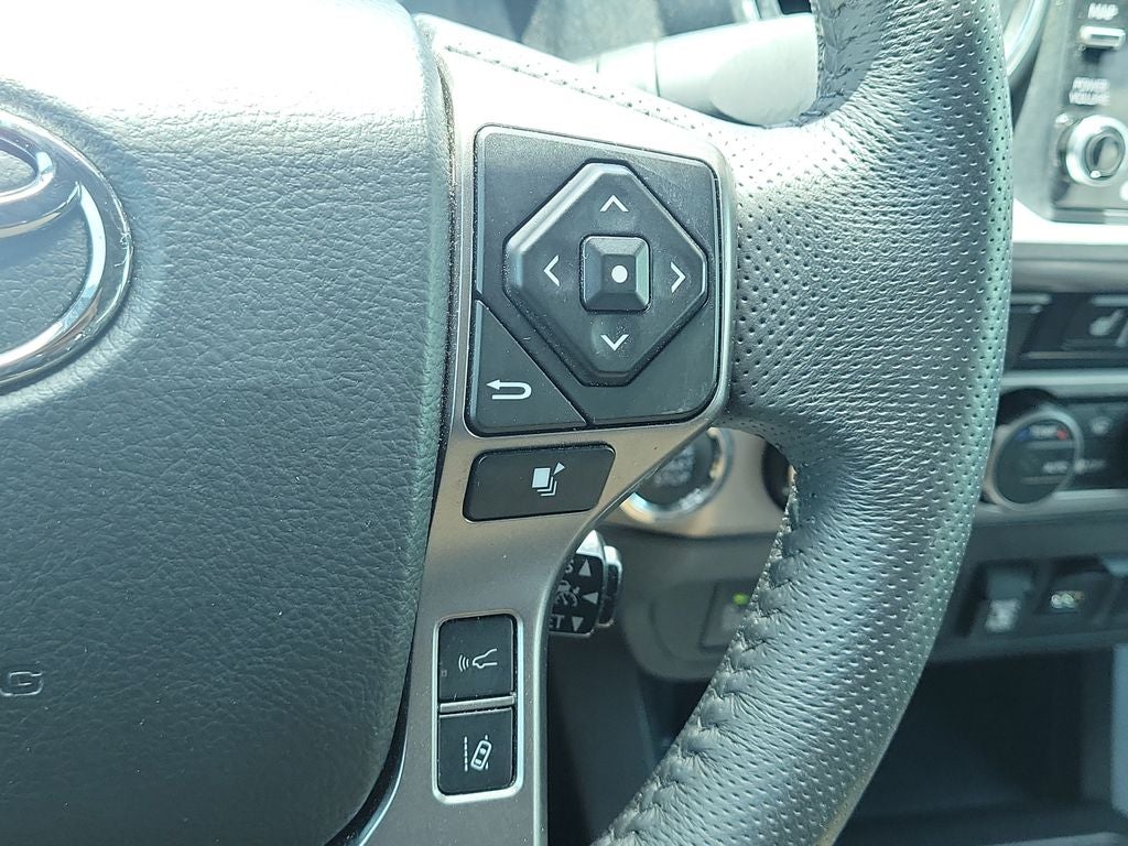 2023 Toyota Tacoma Limited V6