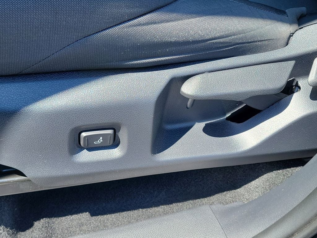 2024 Toyota TACOMA SR5 SR5